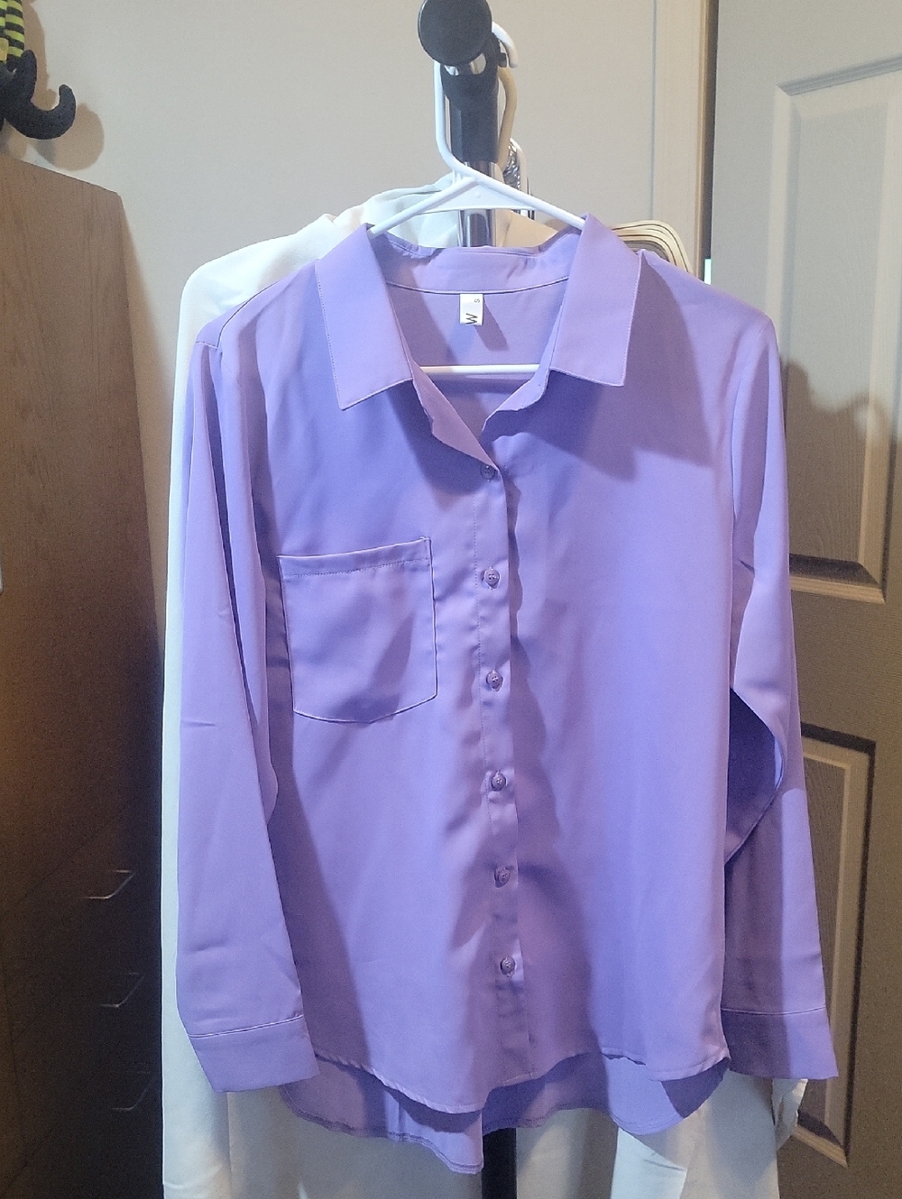 Women's Lavender Button-Front Blouse with Classic Collar
